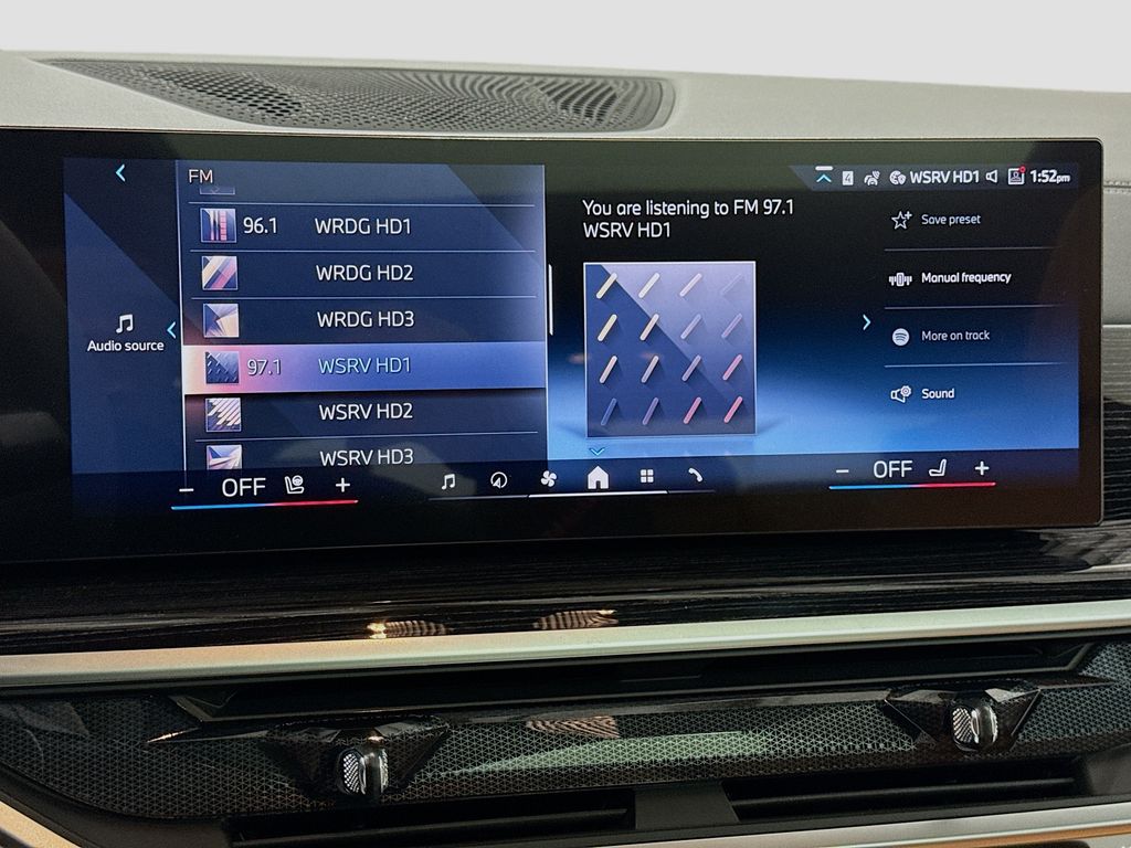 Thumbnail: 2026 BMW X7 - 8