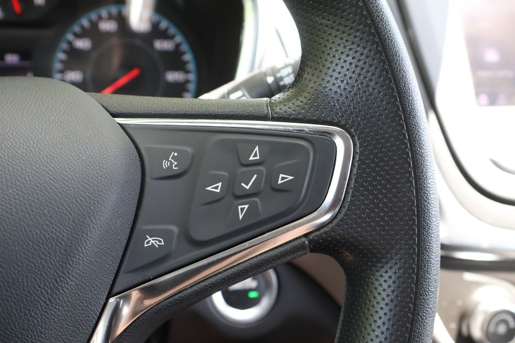 Thumbnail: 2021 Chevrolet Equinox - 29