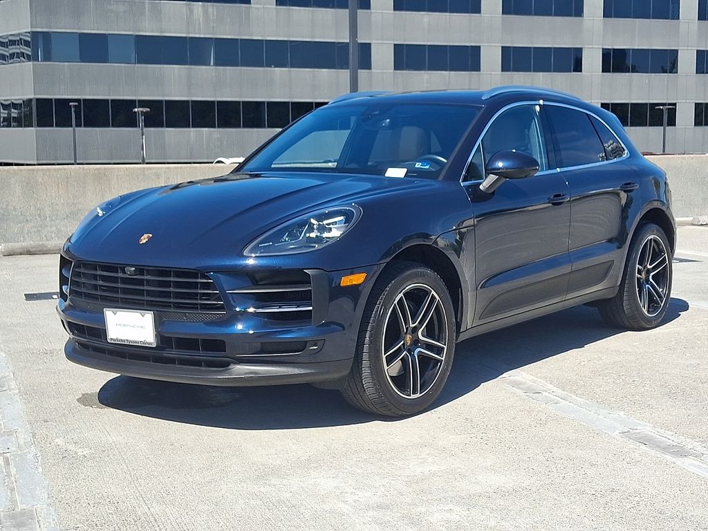 Thumbnail: 2021 Porsche Macan - 1
