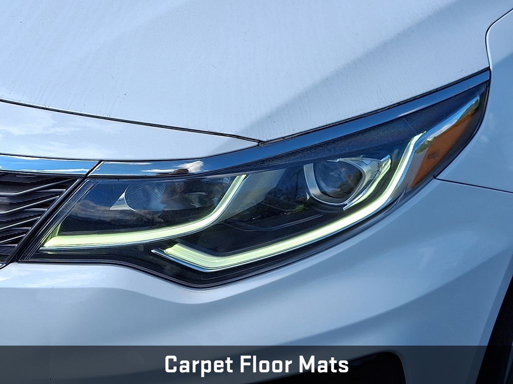 2020 Kia Optima LX - 9
