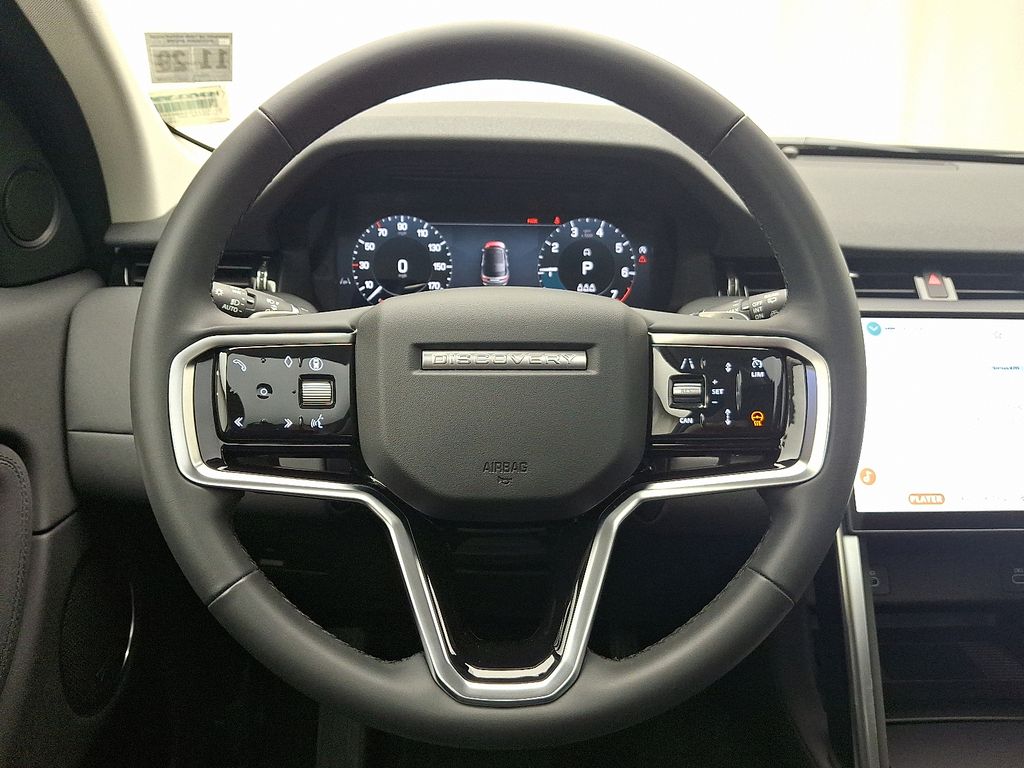 Thumbnail: 2025 Land Rover Discovery Sport - 21