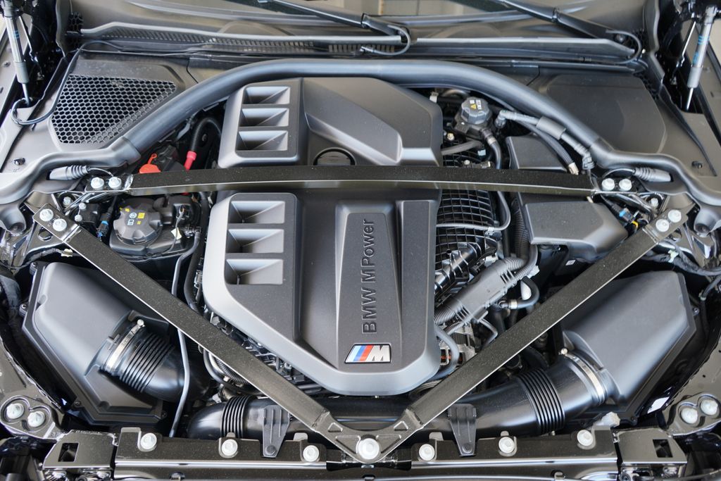 Thumbnail: 2026 BMW M4 - 21