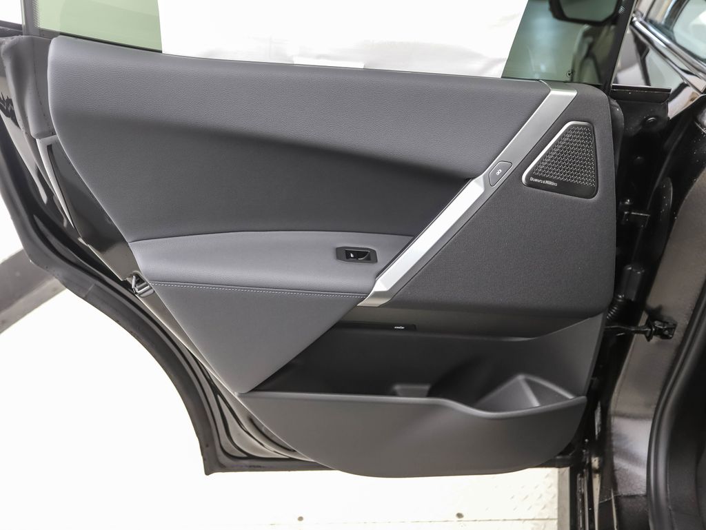 2026 BMW iX  20