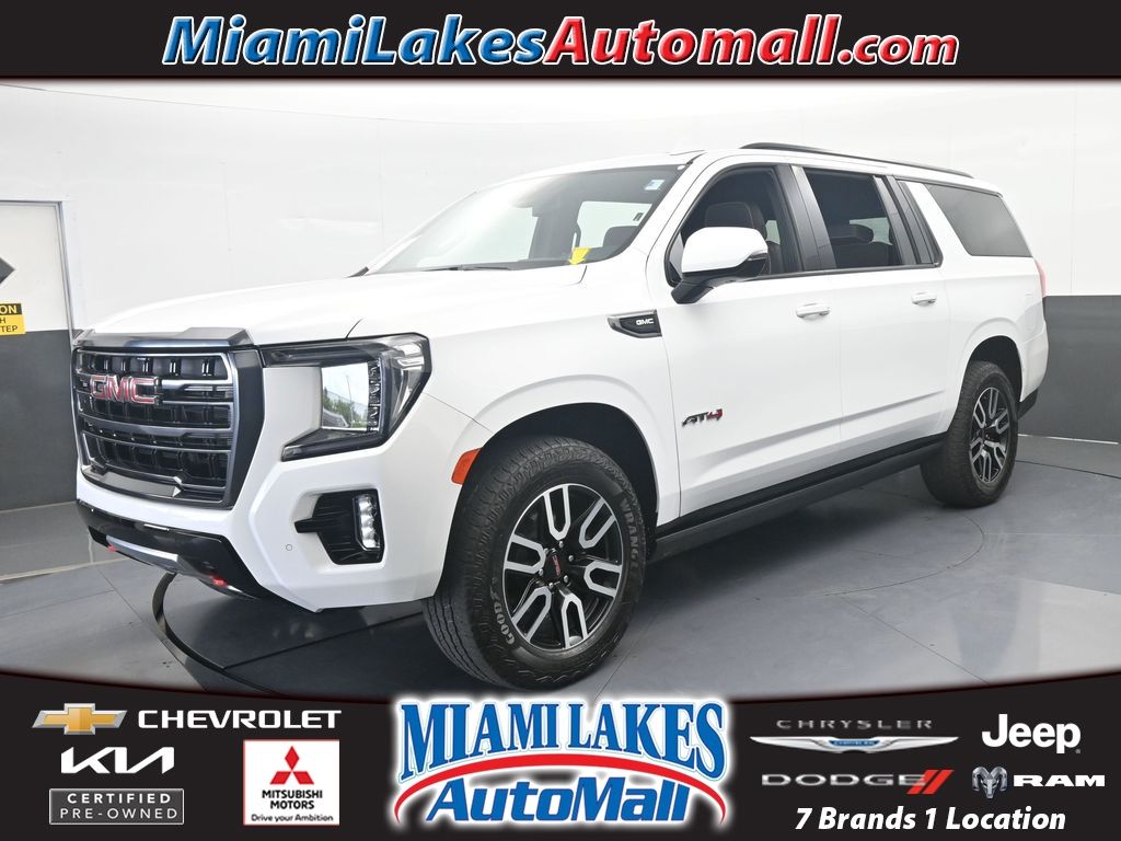 2023 GMC Yukon 4WD AT4's photo