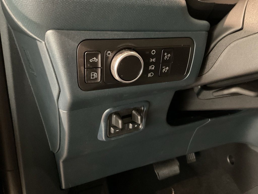 New 2026 Black Ford XLT image 11