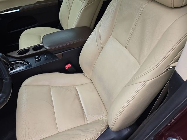 2013 Toyota Avalon Touring 19