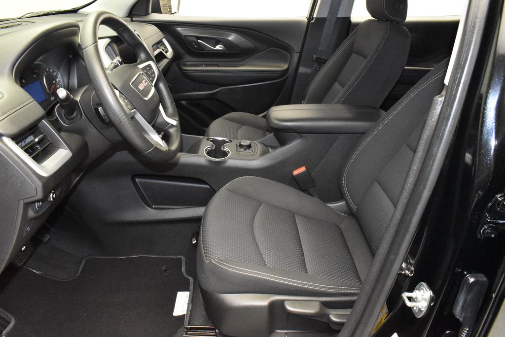 2024 GMC Terrain SLE 14