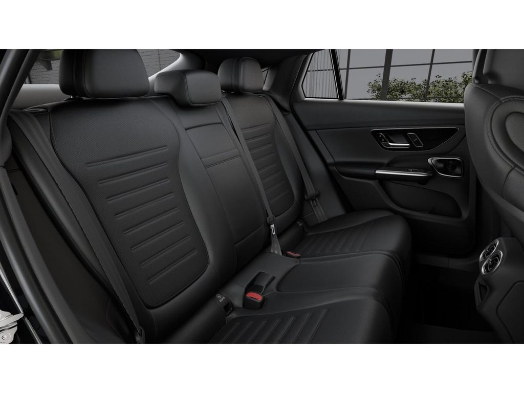 Thumbnail: 2026 Mercedes-Benz GLC - 5