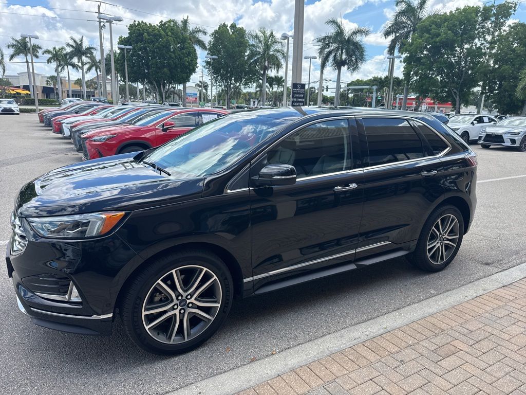 Used 2019 Black Ford Titanium image 14