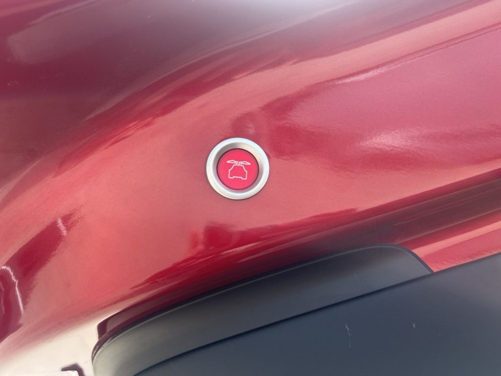 2024 Tesla Model X  21