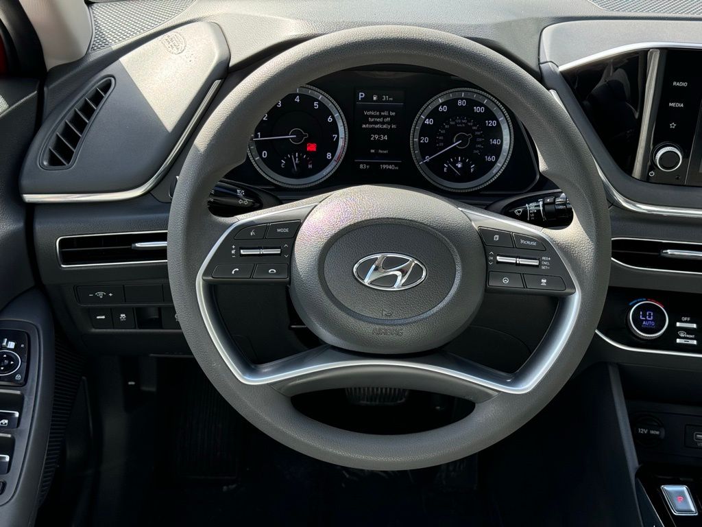 2021 Hyundai Sonata SEL 17