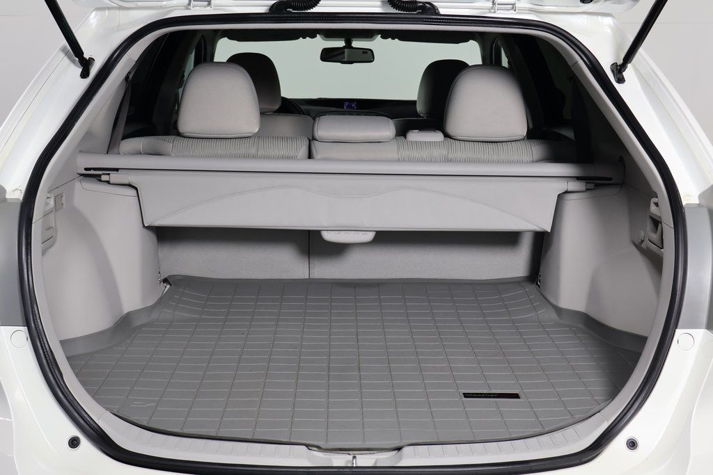 Thumbnail: 2011 Toyota Venza - 14