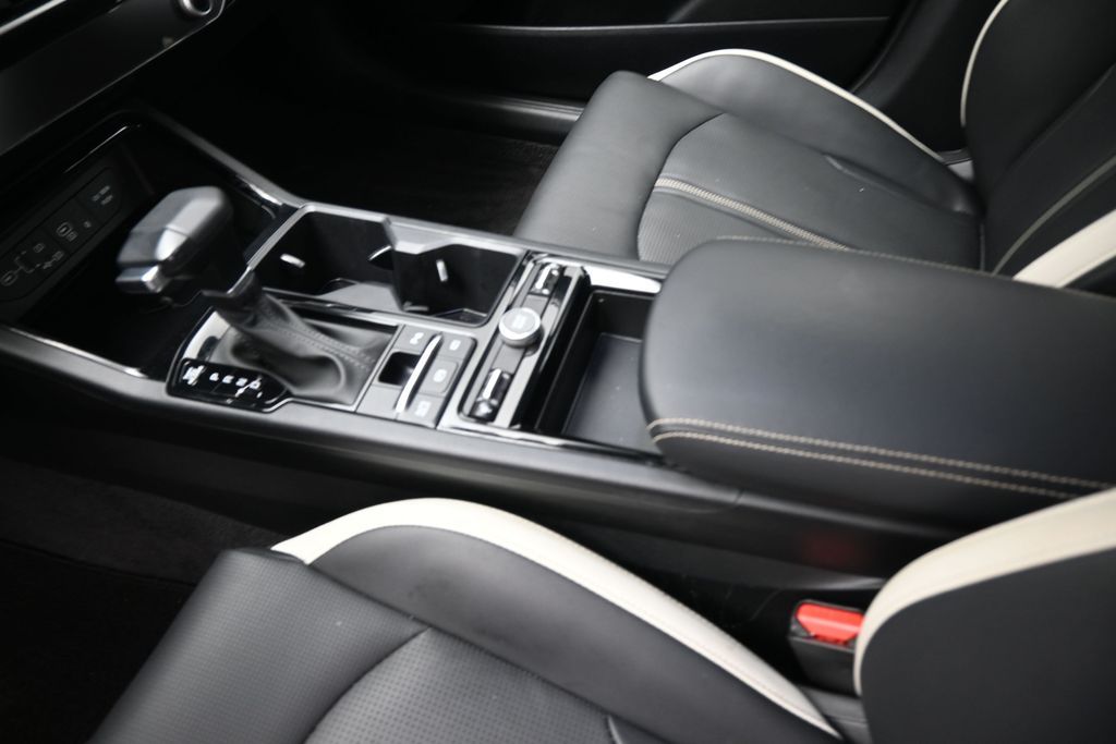 Used 2025 Kia K5 Sedan
