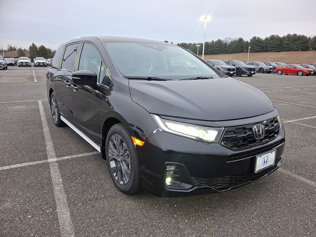 Thumbnail: 2025 Honda Odyssey - 2