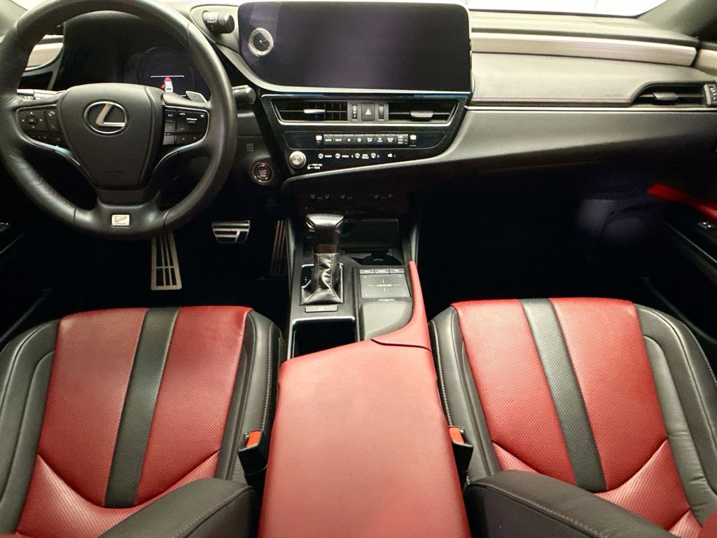 Thumbnail: 2022 Lexus ES - 13