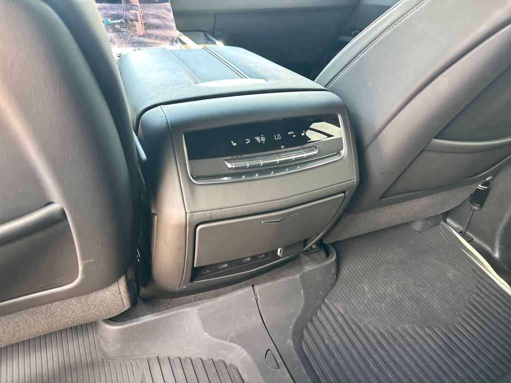 Used Car 2025 Cadillac Escalade  Sport Platinum For Sale Under $120,000 In Austin, Texas