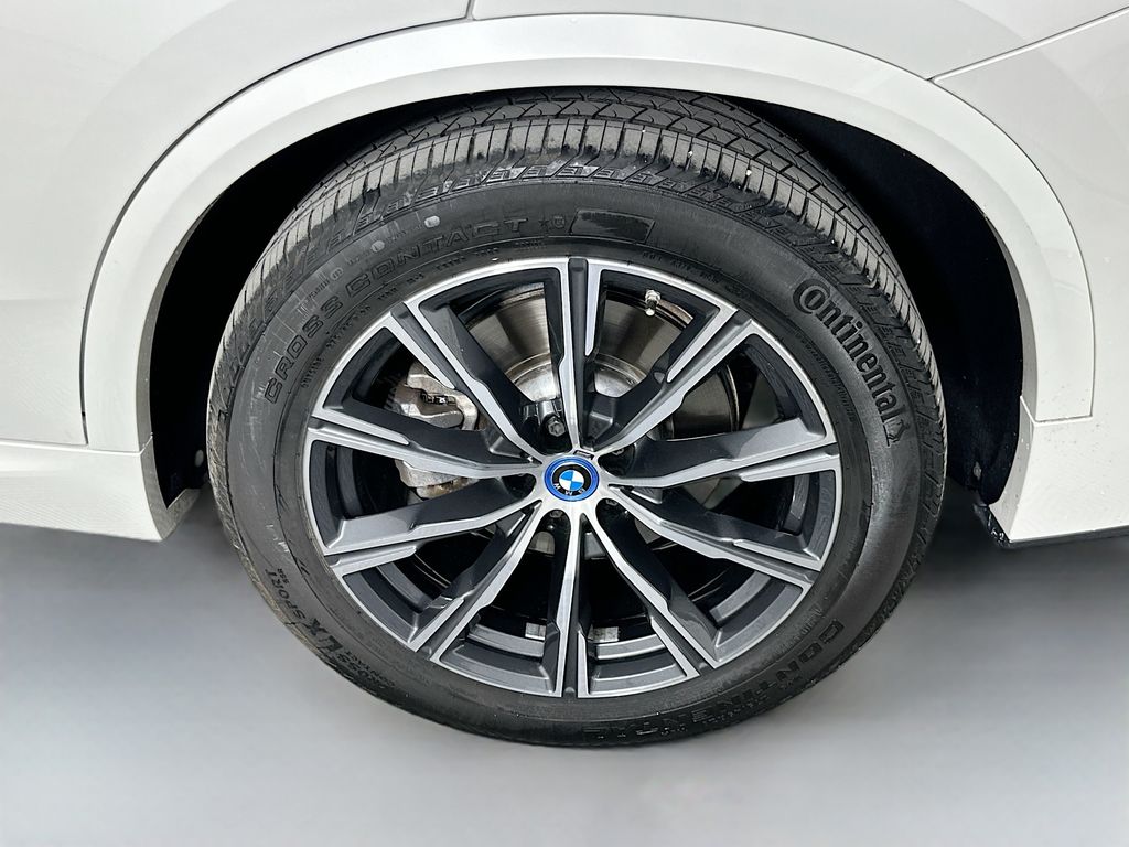 Thumbnail: 2023 BMW X5 - 32