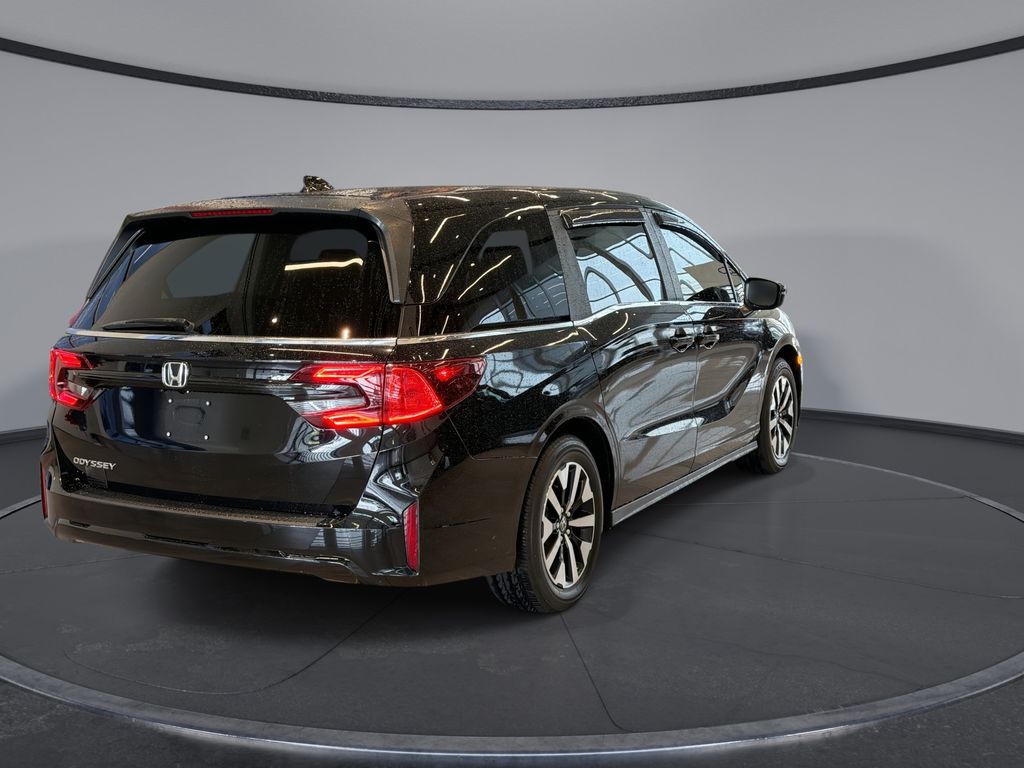 Thumbnail: 2025 Honda Odyssey - 11