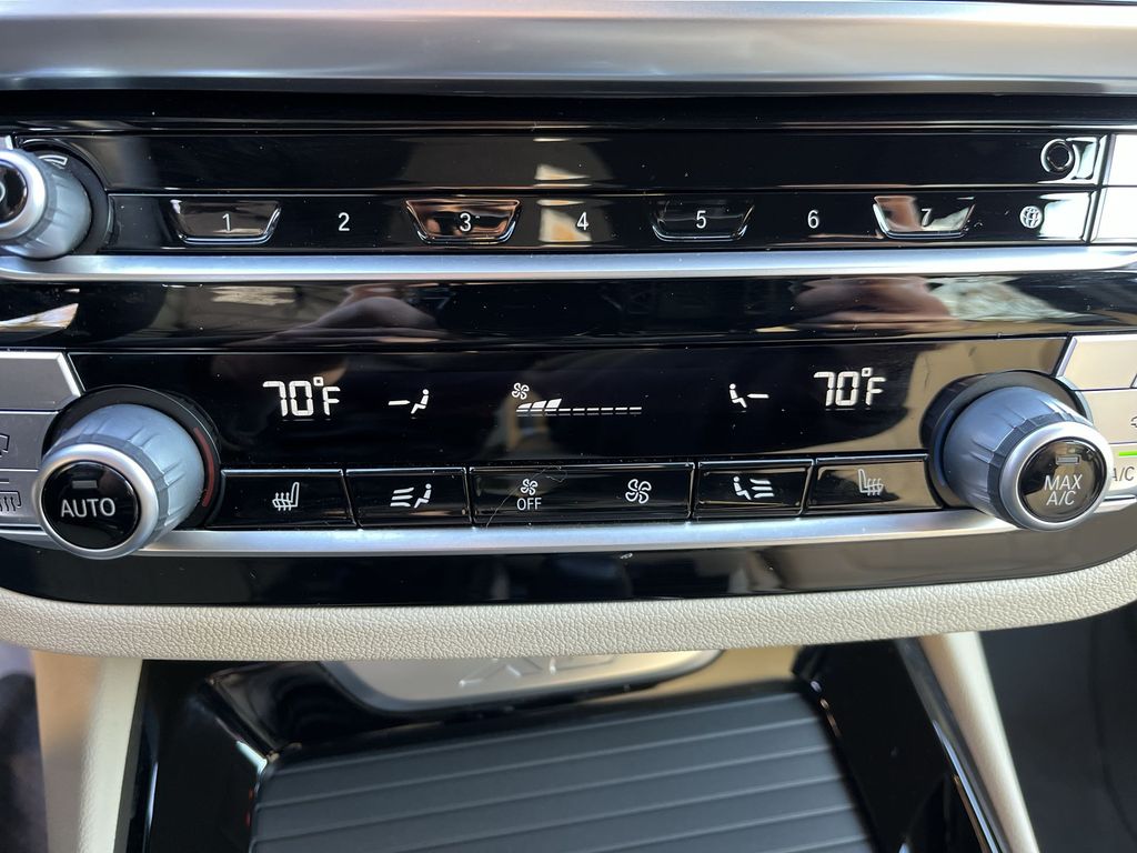 Thumbnail: 2021 BMW X3 - 19