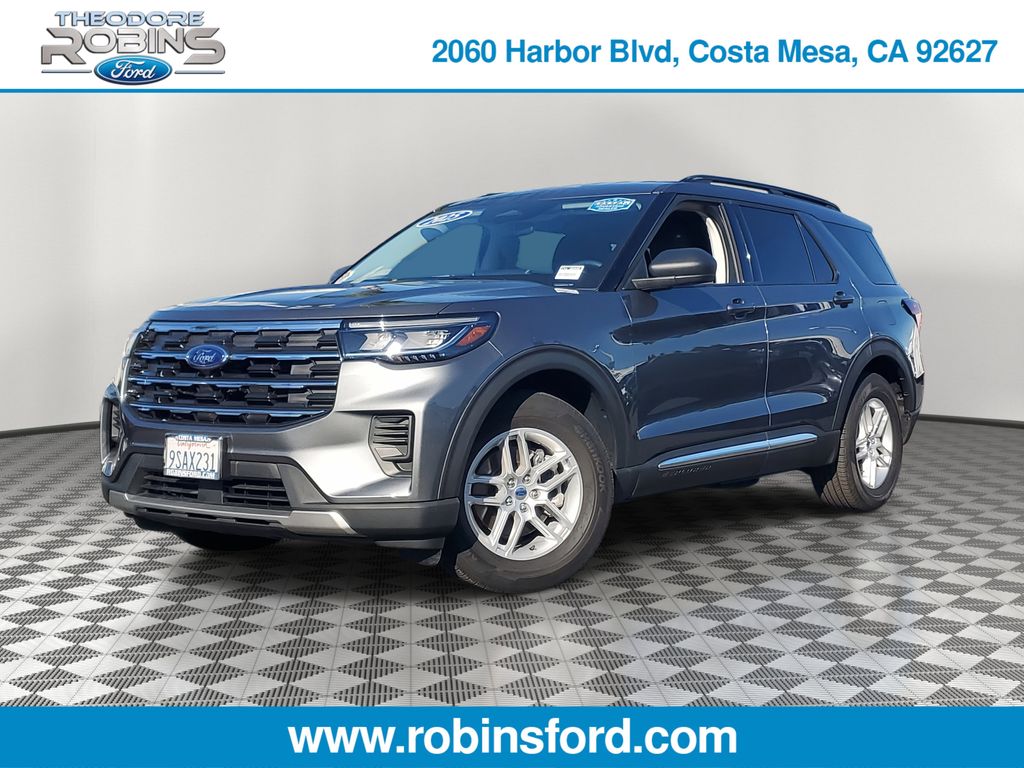 Carbonized Gray Metallic 2025 Ford Explorer Active RWD SUV / Crossover Rear-Wheel Drive Automatic