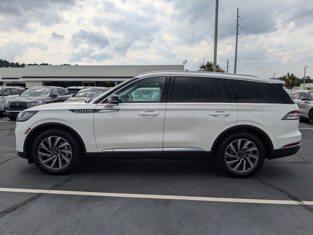 2025 Lincoln Aviator Premiere