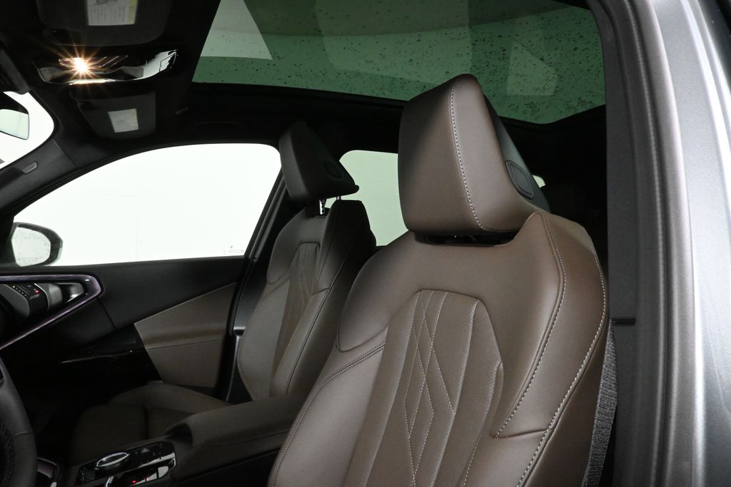 Thumbnail: 2026 BMW X3 - 15