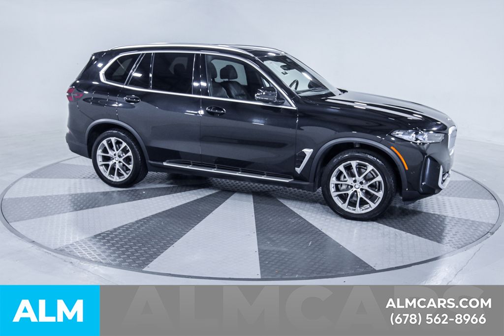 Used 2024 Black BMW sDrive40i image 13