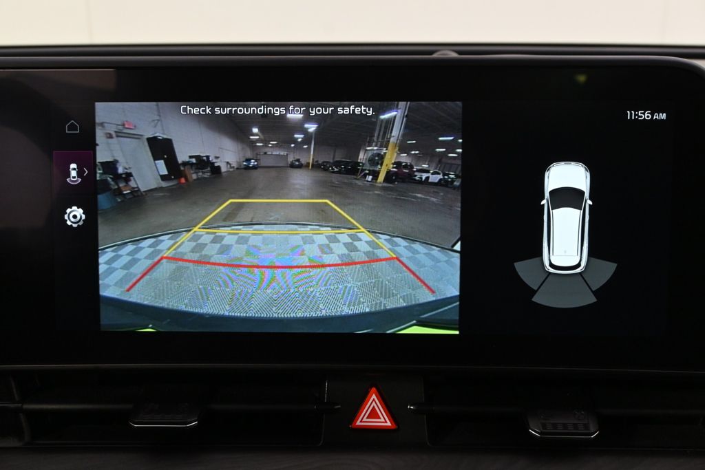 Used 2024 White Kia X-Line image 29