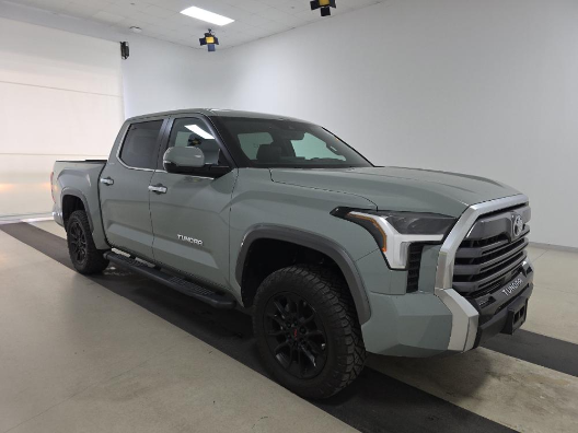 2025 Toyota Tundra Limited CrewMax Cab 4WD