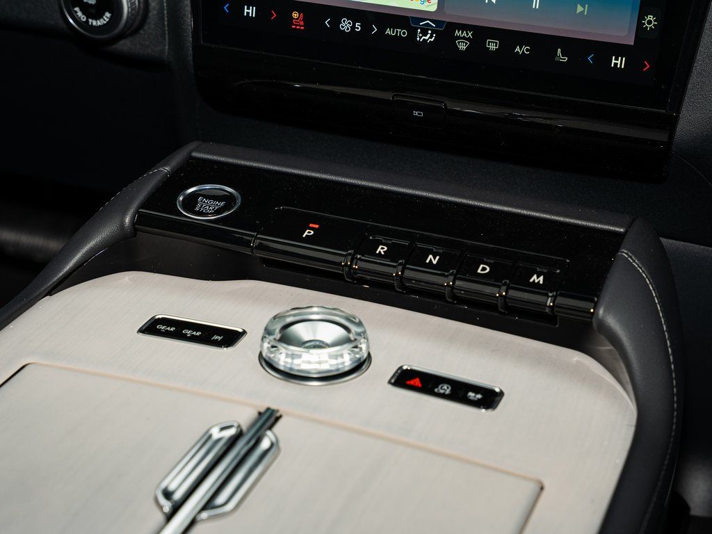 New 2026 White Lincoln Reserve image 49