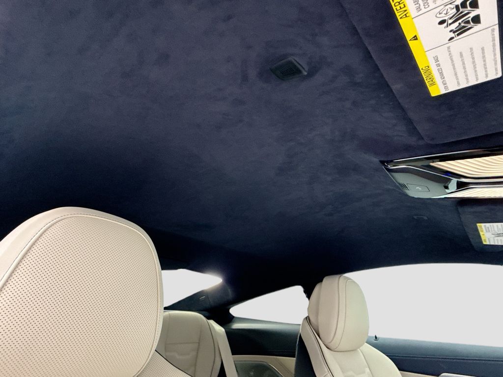 Thumbnail: 2019 BMW 8 Series - 17