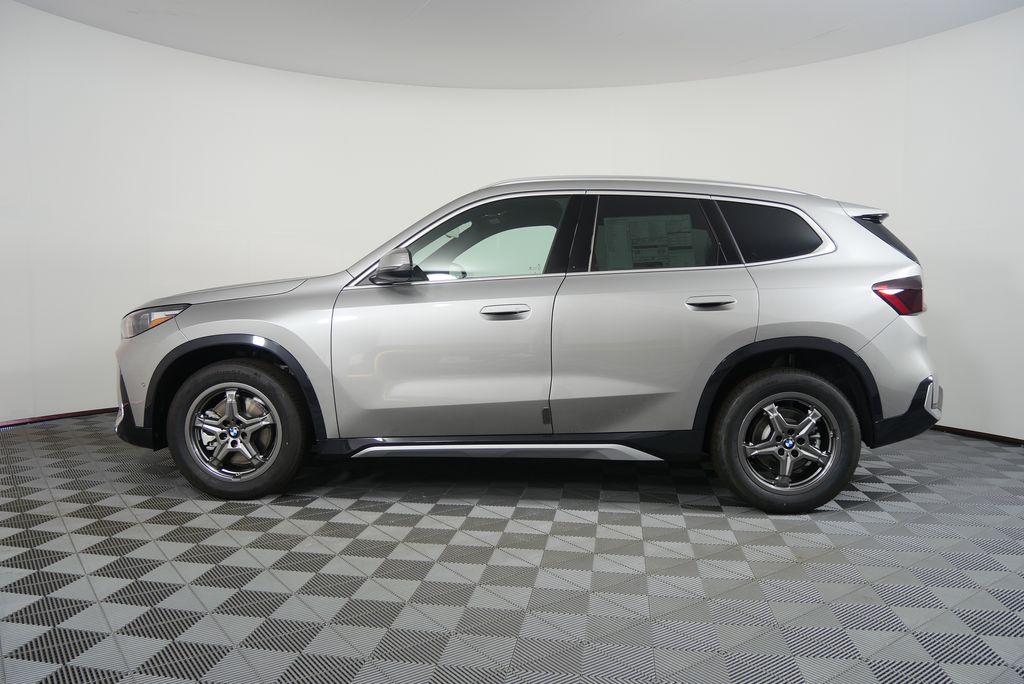 Thumbnail: 2025 BMW X1 - 6