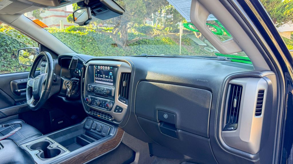 Used 2017 GMC Sierra 1500 Denali 4D Crew Cab