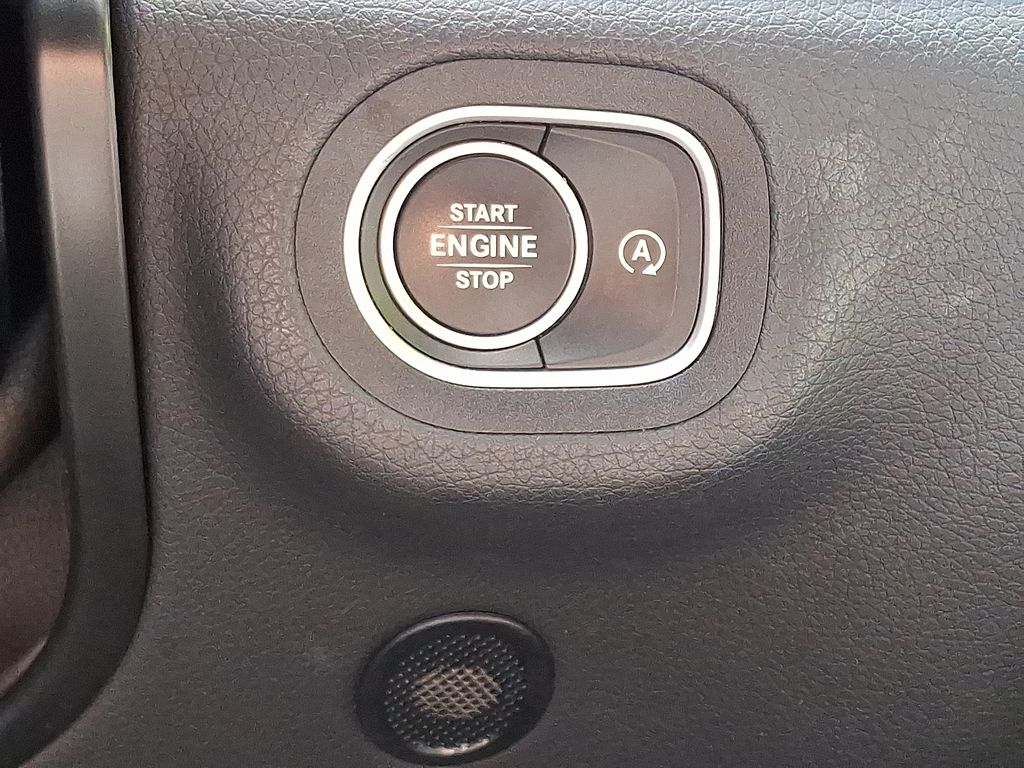 Thumbnail: 2023 Mercedes-Benz GLE - 24