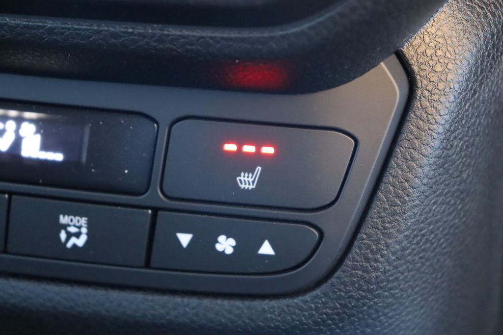 2025 Honda Pilot Elite 18
