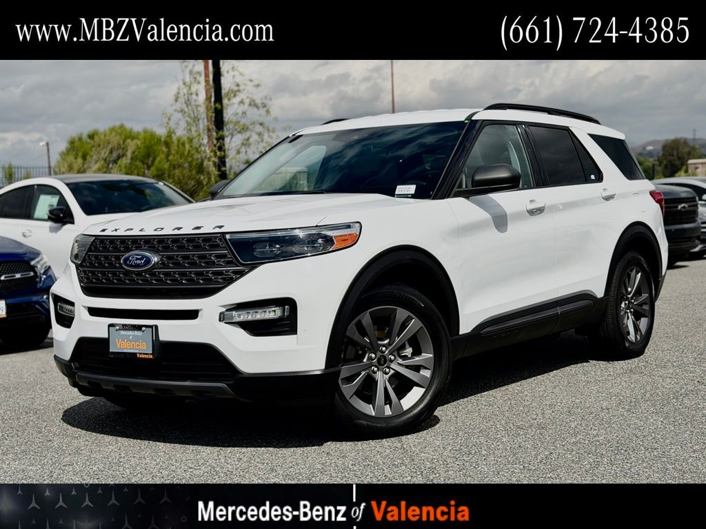 Oxford White 2021 Ford Explorer XLT RWD SUV / Crossover Rear-Wheel Drive Automatic