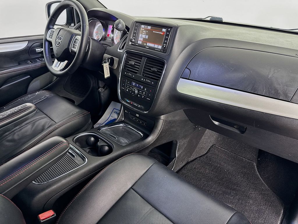 Used Car 2015 Dodge Grand Caravan  R/t For Sale Under $10,000 In Austin, Texas