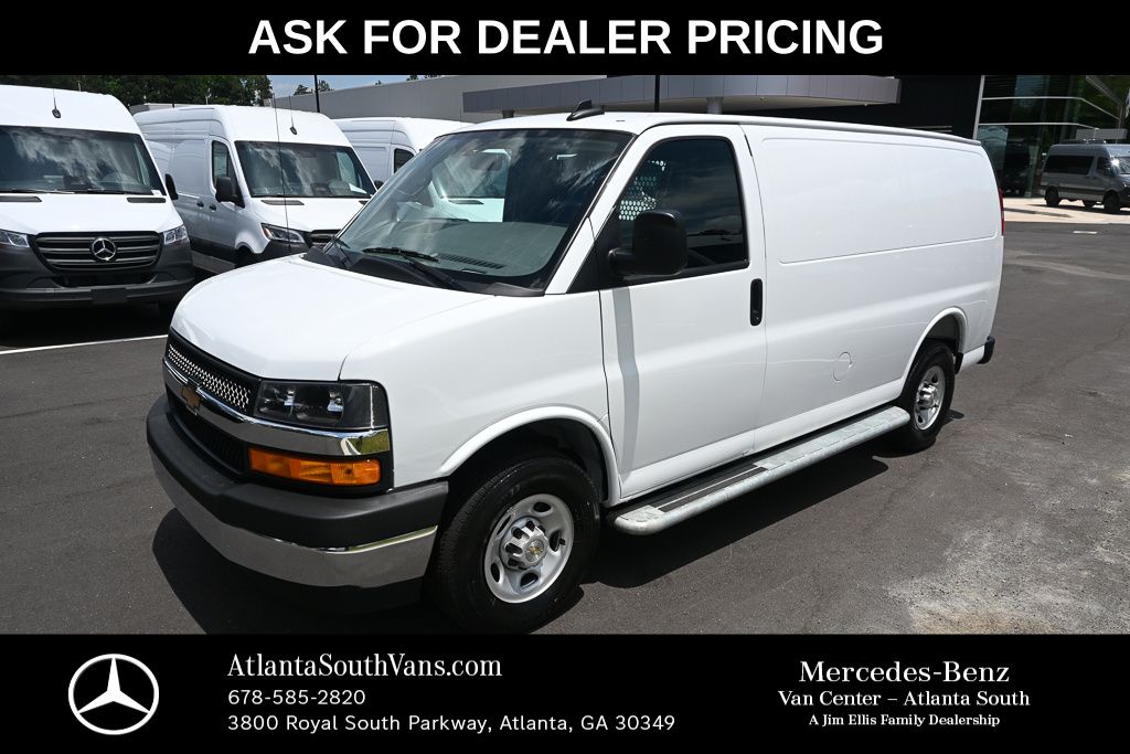Summit White 2025 Chevrolet Express Cargo Van Rear-Wheel Drive 8-Speed Automatic Overdrive