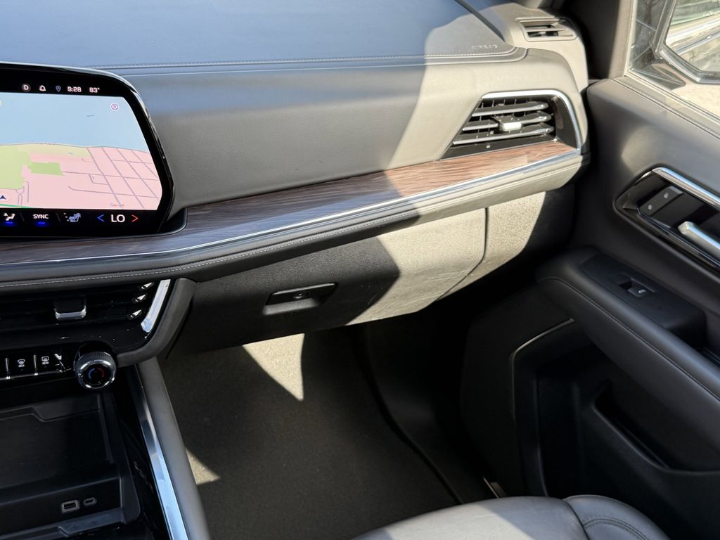 used 2025 Chevrolet Suburban car, priced at $59,192