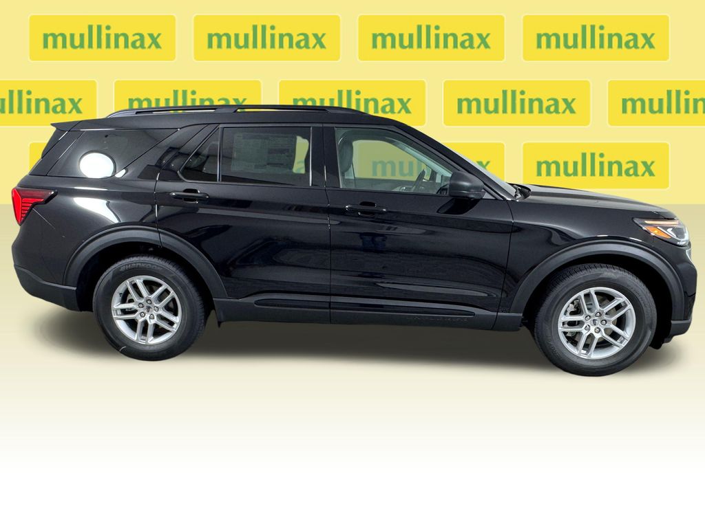 New 2026 Black Ford Active image 18