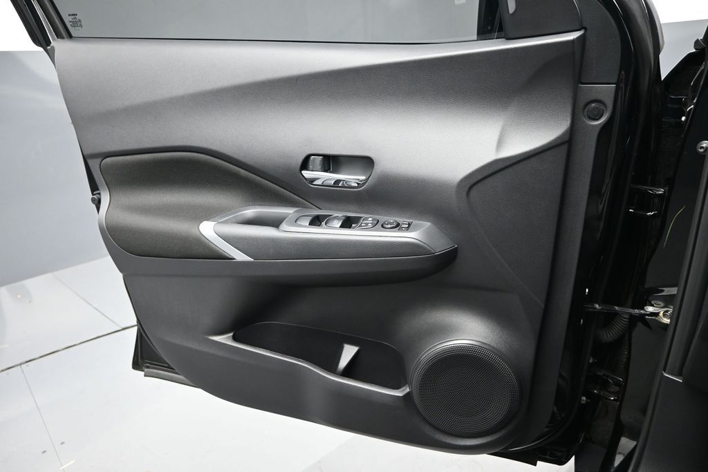 2024 Nissan Kicks SV Xtronic CVT