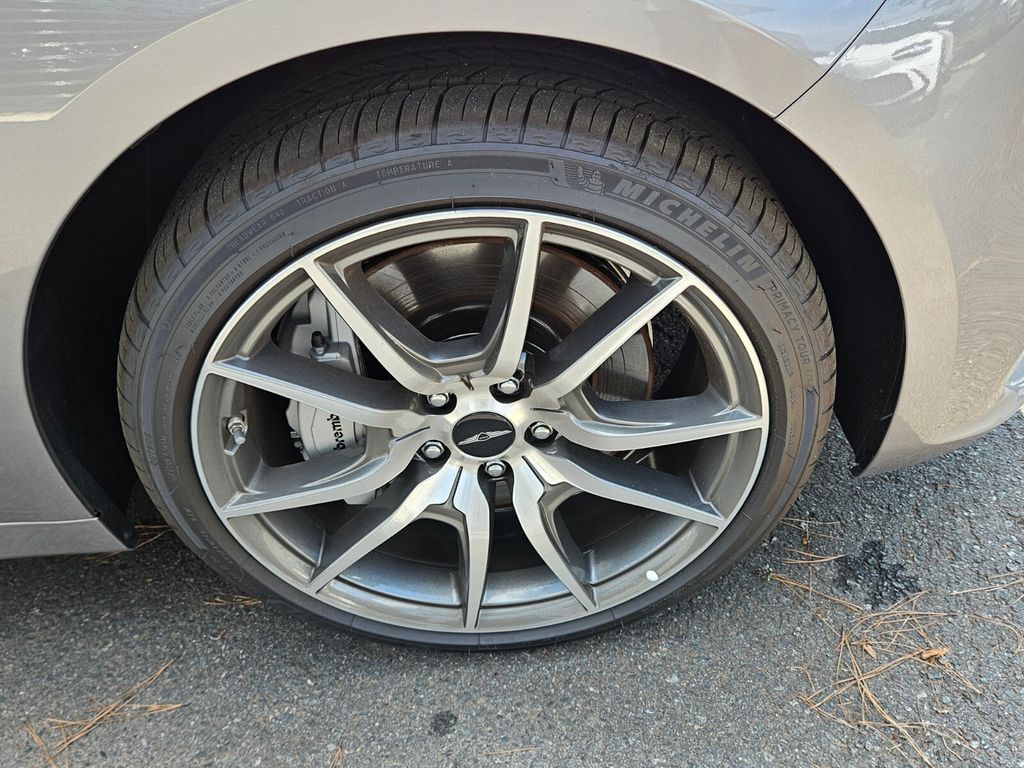 New 2026 Silver Genesis 2.5T Prestige image 16