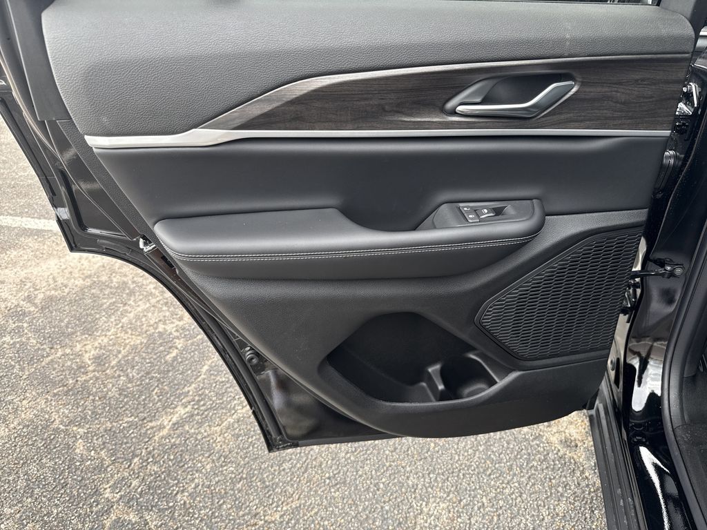 2026 Jeep Grand Cherokee Laredo Altitude Black at DeMontrond Auto Country