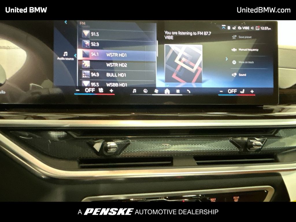 Thumbnail: 2026 BMW X5 - 16