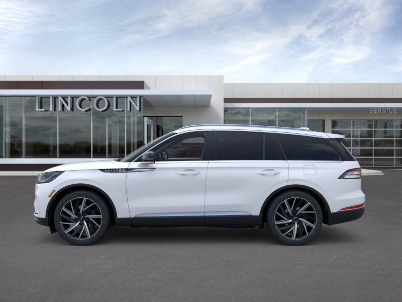 Thumbnail: 2026 Lincoln Aviator - 3