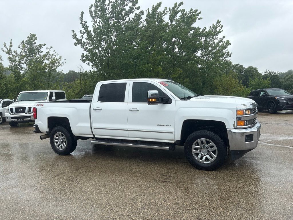 2015 Chevrolet Silverado 2500HD LTZ Crew Cab 4WD