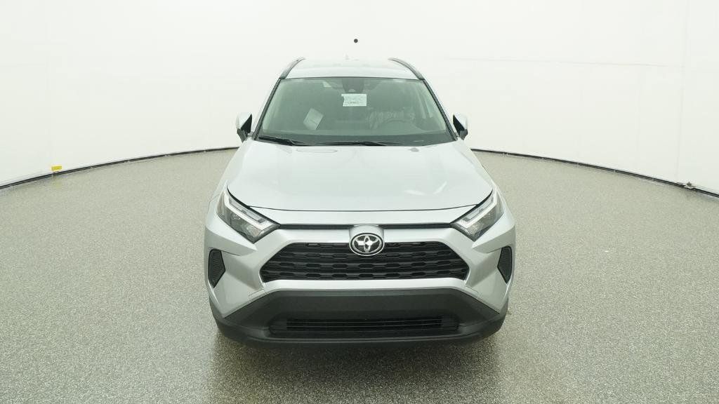 Thumbnail: 2025 Toyota RAV4 - 28