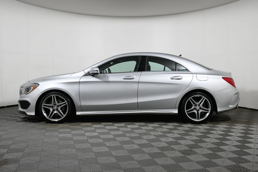 2015 Mercedes-Benz CLA 250 2