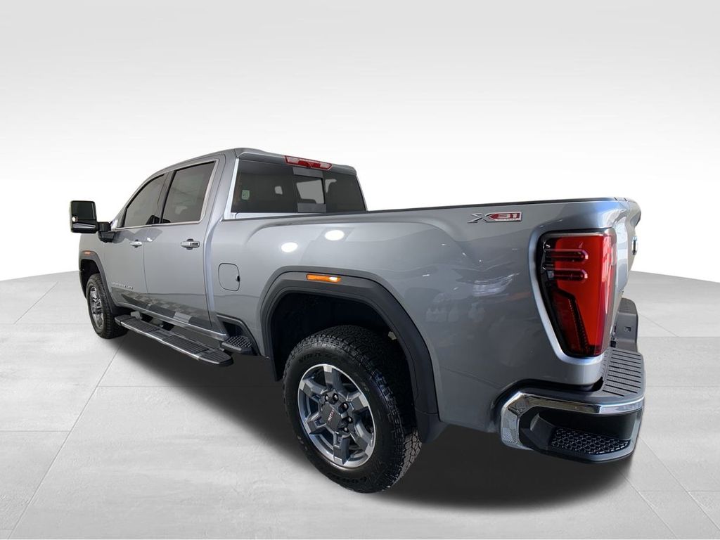 2025 GMC Sierra 2500HD SLT 4