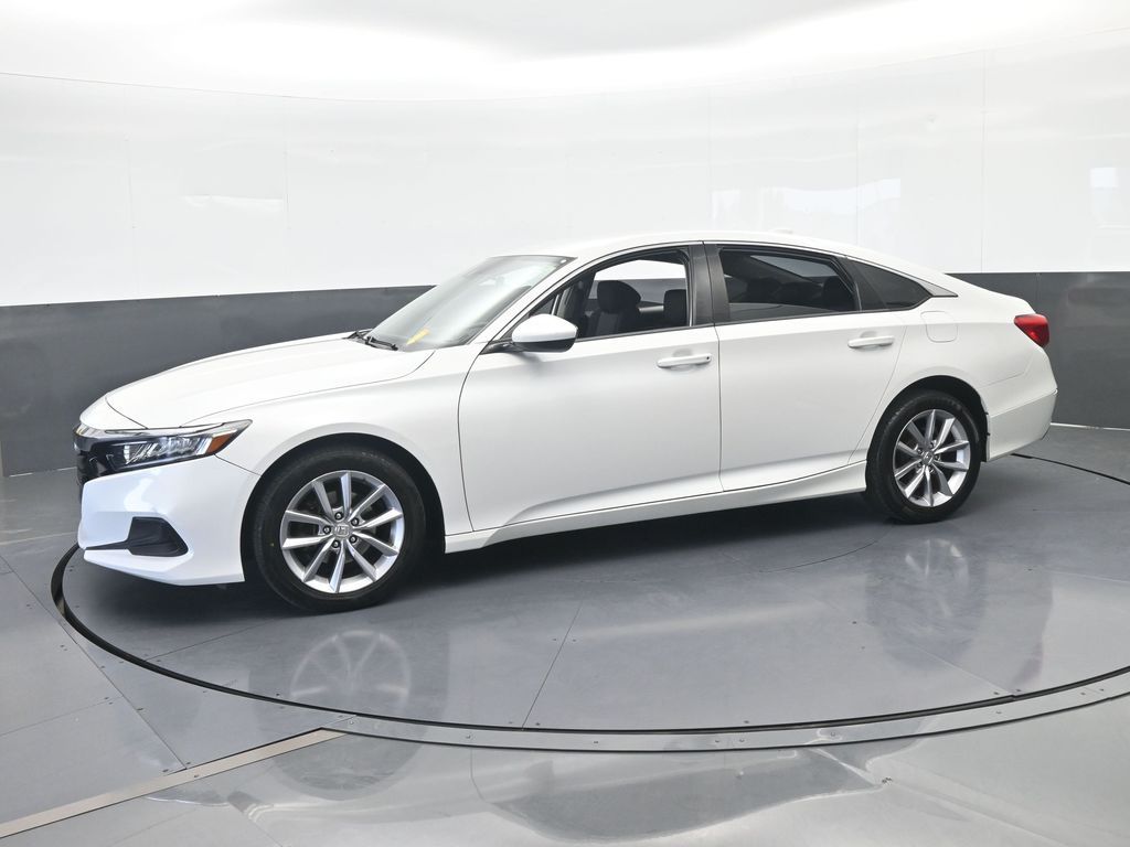 Used 2021 White Honda LX image 2